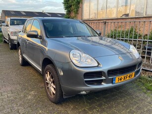 Porsche CAYENNE 4.5 Automaat leder schuifdak (bj 2003)