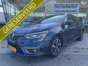 Renault Mégane Estate 1.3 TCe Bose 140 PK / Keyless / Climate / PDC 360' / Camera / Adaptive Cruise / Lane assist / Head-up display / Applecarp