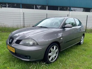 SEAT Ibiza 1.4/16v (bj 2005)