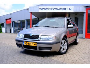 Skoda Octavia Combi 1.6 Démarrage *84.243km!* Clima1e