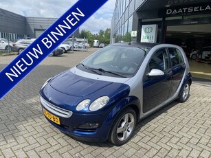 Smart Forfour 1.1 pulse Airco Pano 1e Eigenaar (bj 2006)