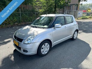 Suzuki Swift 1.3 GLS NETTE AUTO RIJD EN SCHAKELT GOED