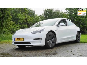 Tesla Model 3 Long Range 75 kWh 466 PK Autopilot