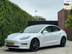 Tesla Model 3 Standard RWD Plus 60 kWh, PARELMOER WIT, NAP