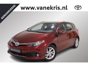 Toyota Auris 1.8 Hybrid Volcano Edition , Pano, All season