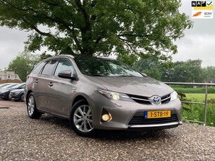 Toyota Auris Touring Sports 1.8 Hybrid Lease+ Panodak +