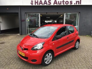 Toyota Aygo 1.0-12V Access / 5 DEURS / GOED RIJDEND /