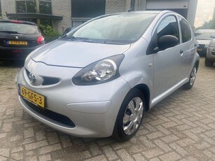 Toyota Aygo 1.0-12V Airco Nw Apk Nap