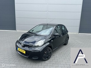 Toyota Aygo 1.0-12V Comfort 5-deur Airco Zwart Cv