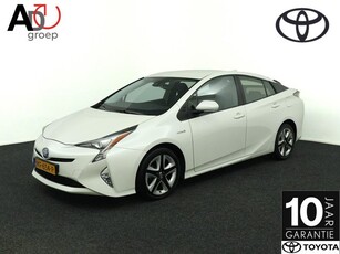 Toyota Prius 1.8 Dynamic Navigatie Trekhaak Parelmoer