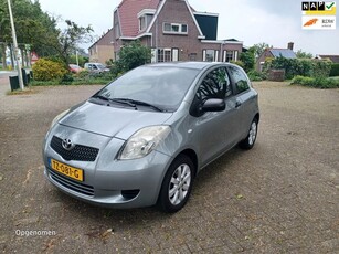 Toyota Yaris 1.0 VVTi