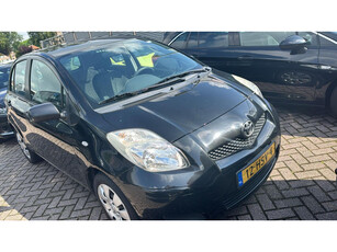 Toyota Yaris 1.3 VVTi Comfort | 5deurs | Airco | Elek. Pakket | Zwart | Vol opties | Inruil mogelijk