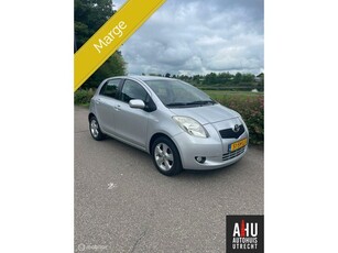 Toyota Yaris 1.3 VVTi Luna