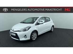 Toyota Yaris 1.5 Full Hybrid Aspiration P.cam - Navi