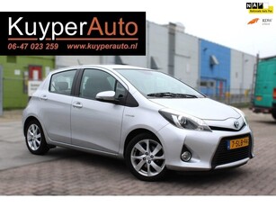 Toyota Yaris 1.5 Full Hybrid Dynamic automaat camera