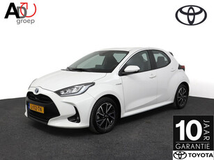 Toyota Yaris 1.5 Hybrid First Edition | Navigatie | Adaptive Cruise Control | Achteruitrijcamera | All season banden |