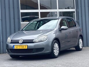 Volkswagen Golf 1.2 TSI Climate controle Navigatie Dealer