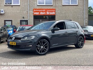 Volkswagen Golf 1.2 TSI Highline Xenon Leder/Alcantara Pdc