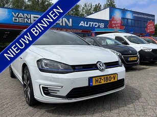 Volkswagen Golf 1.4 TSI GTE 2e eig Leer Trekhaak Pano Dak