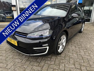 Volkswagen Golf 1.4 TSI GTE panodak navi/camera apk