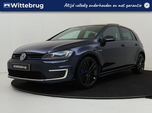 Volkswagen Golf 1.4 TSI GTE Trekhaak Navigatie