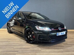 Volkswagen Golf 2.0 TSI GTI TCR AKRA PANO DYN DCC