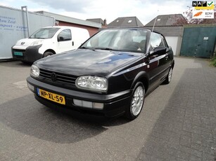 Volkswagen Golf Cabriolet 1.8 Avantgarde LEER (KM 225012