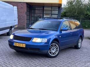 Volkswagen Passat Variant 2.8 V6 Highline 4Motion/DAKJE