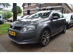 Volkswagen Polo 1.2 Easyline Airco/LMV (bj 2013)