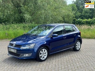 Volkswagen Polo 1.4-16V Highline AUTOMAAT I PDC I ZEER MOOI