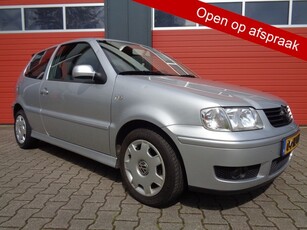 Volkswagen Polo 1.4 Trendline Automaat 143Dkm NAP NL-Auto