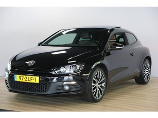 Volkswagen Scirocco 1.4 TSI Highline Plus Leer