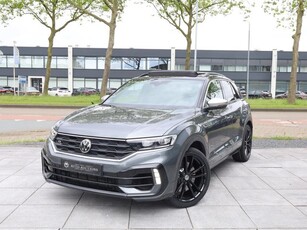 Volkswagen T-Roc R 2.0 TSI 4Motion Pano Akrapovic Leer