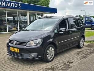 Volkswagen Touran 1.4 TSI Highline 7p. Automaat Inruil