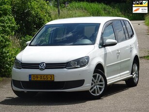 Volkswagen Touran !!GERESERVEERD!!