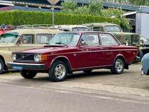 Volvo 142 De Luxe automaat, zeer complete documentatie