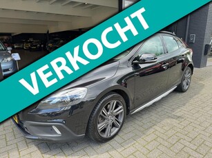 Volvo V40 Cross Country 2.5 T5 AWD Summum / AUTOMAAT