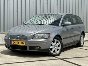 Volvo V50 1.8 Kinetic Airco - Cruise - Trekhaak - Keurige