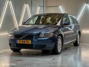 Volvo V50 1.8 Momentum AIRCO CRUISE XENON TREKHAAK