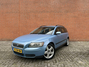 Volvo V50 2.4 Momentum|NAP|CRUISE|AIRCO|TREKHAAK