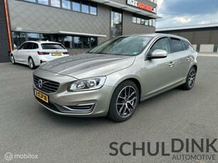 Volvo V60 2.0 D4 Summum LIEFHEBBERS AUTOVOL OPTIESAIRCO