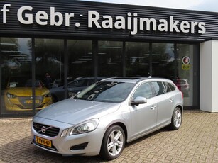 Volvo V60 2.4 D6 AWD Hybrid Pure