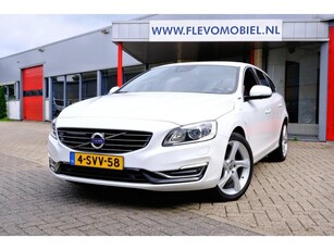 Volvo V60 2.4 D6 AWD Plug-In Hybrid Summum Aut.