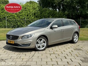 Volvo V60 2.4 D6 AWD Plug-In Hybrid Summum Lees tekst!!