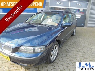 Volvo V70 2.4