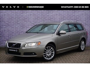 Volvo V70 2.5T Summum Youngtimer Trekhaak Lederen