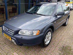 Volvo XC70 2.5 T Summum Automaat LEER / NAVI / CAMERA