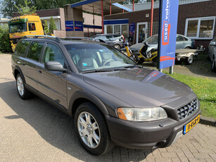 Volvo XC70 2.5T 210PK AWD Automaat Nieuwe distributieriem.