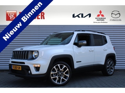 Jeep Renegade 4xe 240 PK Plug-in Hybrid Electric S Camera