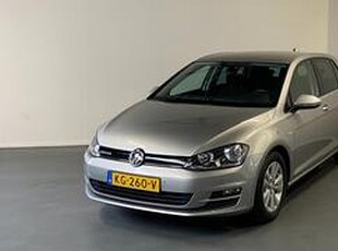 Volkswagen GOLF 1.0 TSI Connected Series |NL-Auto|NAP|12 mnd BOVAG garantie|